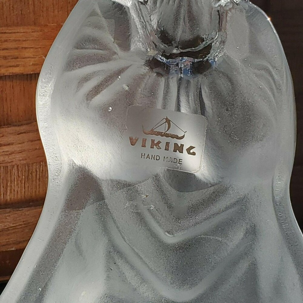 Praying Girl Figurine Bookend paper weight vintage Viking Glass frosted satin Ne - Picture 3 of 10